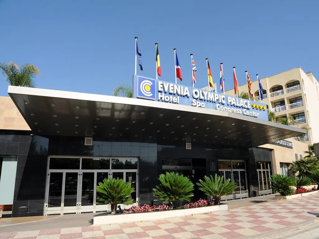 Evenia Olympic Palace Льорет-де-Мар