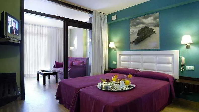 **** Hotel Evenia Olympic Palace Lloret de Mar Spanien