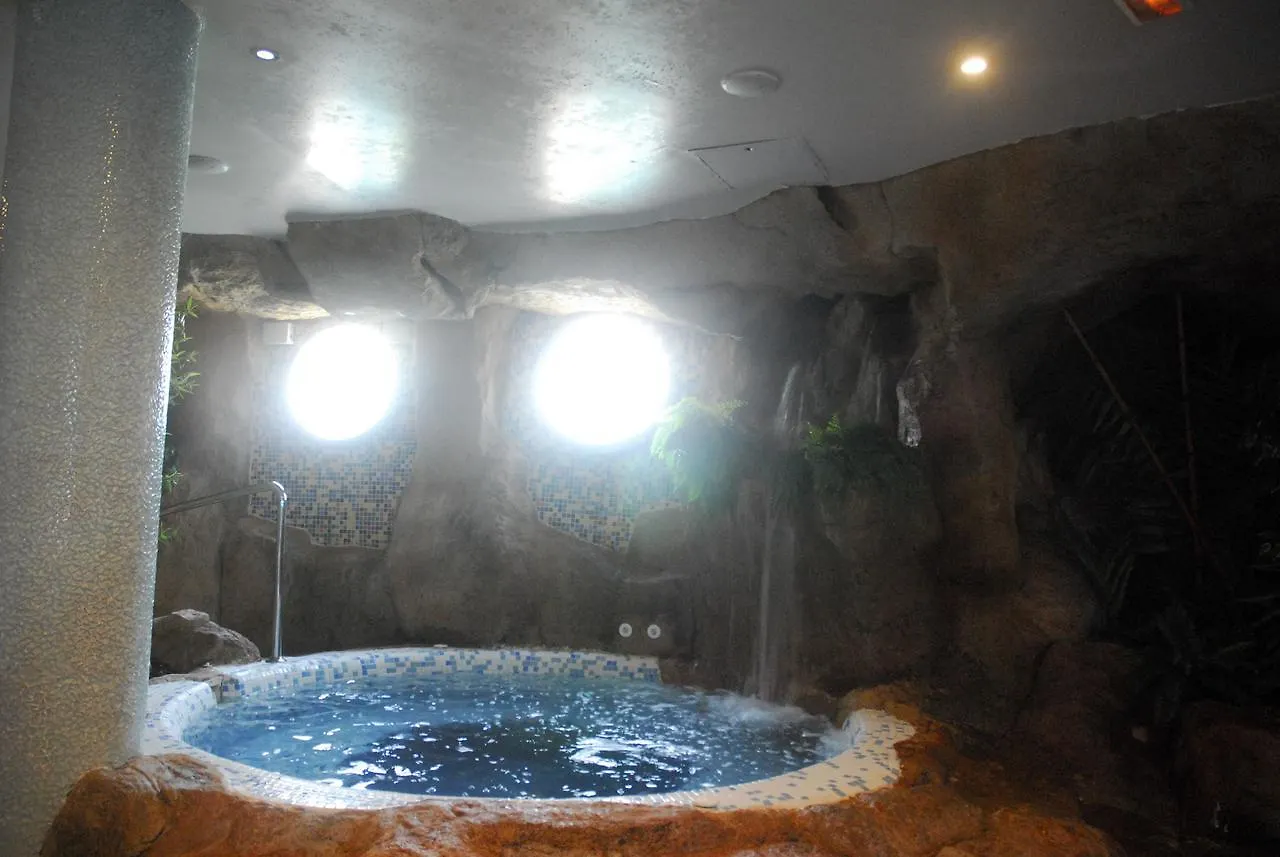 Evenia Olympic Palace Lloret de Mar 4*,